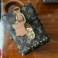 کیف|کیف، کفش، کمربند|ازنا, |دیوار