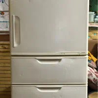 یخچال نیازمند تعمیر