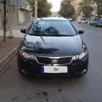 سراتو مشکی
