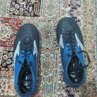 دیگه نمیتونم ب دلایلی فوتبال بازی کنم لازم ندارم
