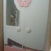 تخت و کمد کودک