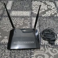 مودم دی لینک کاملا سالم