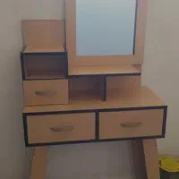 میز آرایش