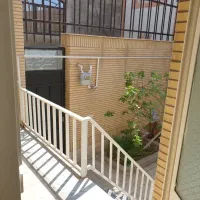 سوئیت دربست حیاط دار و پارکینگ دار|اجارهٔ کوتاه‌مدت آپارتمان و سوئیت|کاشان, ولیعصر|دیوار