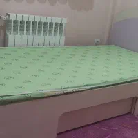 کمد ، تخت ،دکور|تخت و سرویس خواب|کاشان, شهرک خاتم الانبیا (مسکن ملی کاشان)|دیوار