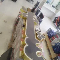 تابلو مغازه در حد نو فقط شهر و میفروشم