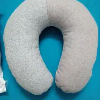 دوعدد‌بالشت‌فروخته‌می‌شود