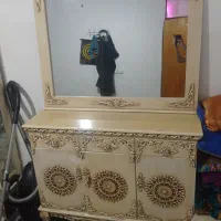 آیینه و کنسول