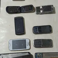 همه گوشیها نیاز ب تعمیر