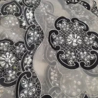 رومیزی چندتیکه|پرده، رانر، رومیزی|میانه, |دیوار