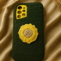 قاب گوشی بافتنی