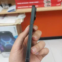 16پرو ۲۵۶ گیگ Za