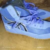 یک‌جفت کفش کشتی|تجهیزات ورزشی|خرم‌آباد, |دیوار