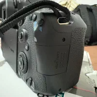 دوربین کنون 90D