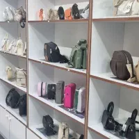 فروش ۱۳ عدد قفسه ام دی اف  و کیف