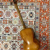 تار کیوان بامید حق|سازهای سنتی|رشت, گلسار|دیوار