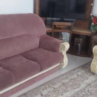 گنجه ومبل ۷نفره سالم وتمیز|مبلمان خانگی و میز عسلی|تربت‌حیدریه, حسنی بالا|دیوار