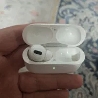 ایرپاد پرو اصل(گوش راست گم شده)