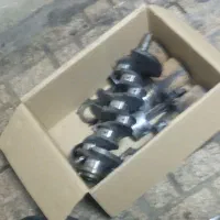 4عدد پیستو و شاتون و میلنگ پژو2000