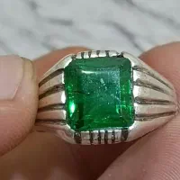 انگشتر جواهر زمرد معدنی