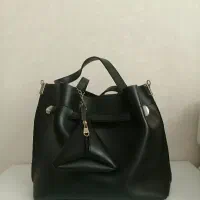 کیف مشکی تمیز