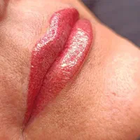 تتو و شیدلب میکروبلیدینگ ابرو