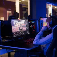 استخدام در گیم‌نت ایمورتال