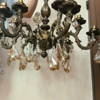 لوستر برنز 12 شاخه طرح ایتالیایی برنزی اصل