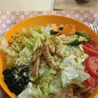 مشاور تغذیه . مربی ریتمیک ورزشی خانم