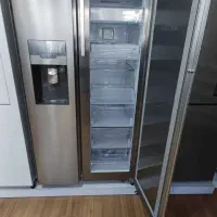 یخچال فریزر ساید اسنوا سه درب گالری مدل S3Di-S100