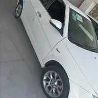 دنا پلاس اتوماتیک، مدل ۱۴۰۱