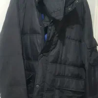 تعدای لباس قیمتها متفاوت