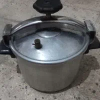 دو عدد زودپز ۸ لیتری