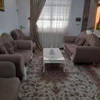 مبلمان ۷ نفره تمیز و سالم|مبلمان خانگی و میز عسلی|رشت, پل تالشان|دیوار