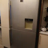 یخچال فریزر سینجر دو طبقه بالا یخچال پایین فریزر|یخچال و فریزر|مرند, |دیوار