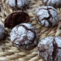 خانوم خونه و دختر خانوم این آگهی برای توعه