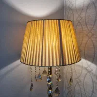 آباژور ایستاده سالم و نو|چراغ خواب و آباژور|رشت, نیکمرام|دیوار