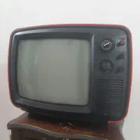 تلویزیون قدیمی دکوری