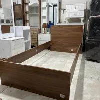 تخت خواب یک نفره