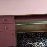 میز تحریر یا میز کامپیوتر در حد نو نو