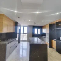 فروش برج باغ ۲۰۰متر ویو ابدی کوه و شهر
