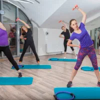 فیتنس و ایروبیک بانوان و نوجوانان