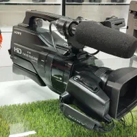 دوربین فیلمبرداری ام سی ۲۵۰۰|دوربین عکاسی و فیلم‌برداری|مشهد, طلاب|دیوار