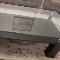 میز وسط شیشه ای و mdf