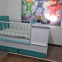 تخت خواب کودک با قابلیت تغییر به تخت نوجوان