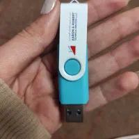 فلش ۶۴گیگی اماراتی