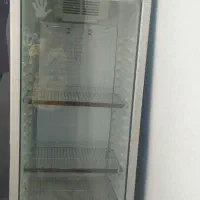 دو عدد یخچال یکی ویترینی ویکی صندوقی معاوضه|فروشگاه و مغازه|کیش, |دیوار