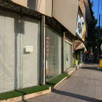 مغازه-تجاری-سر-خیابان-مطهری-جنوبی