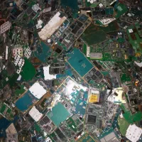 خریدار برد موبایل خراب و ضایعات