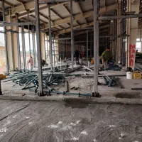 نیاز به جوشکار کنترات برای نصب ۴۰ عدد وال‌پست